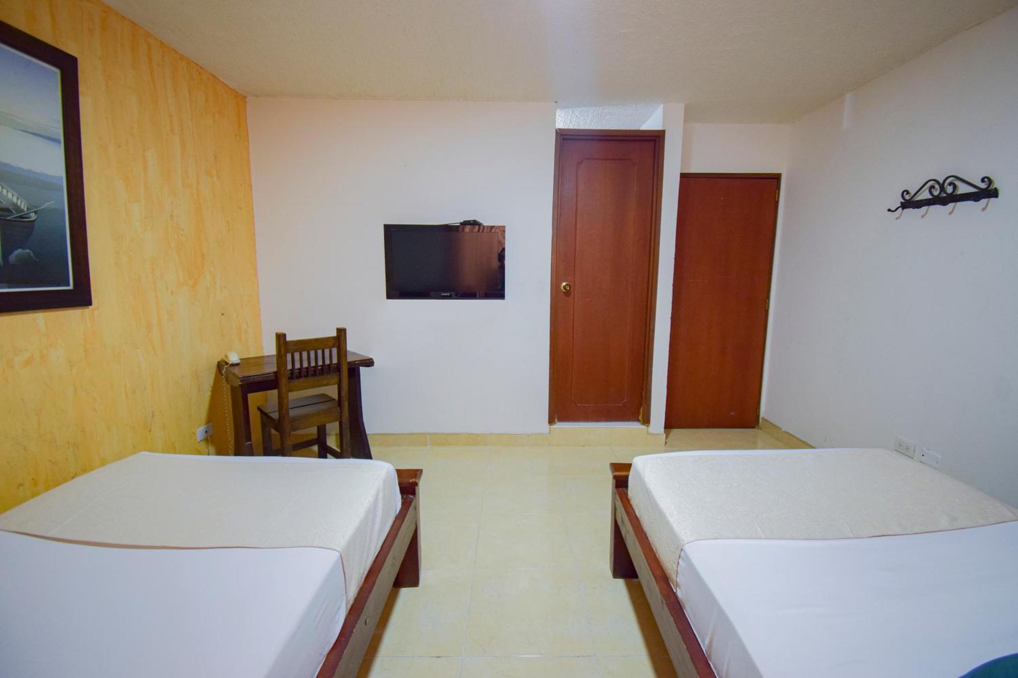 Hotel Toledo Plaza Armenia  Exterior foto